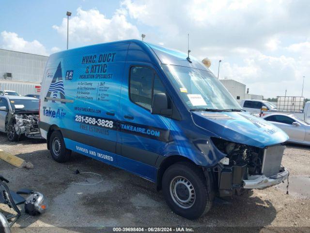  Salvage Mercedes-Benz Sprinter 2500