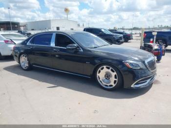  Salvage Mercedes-Benz Maybach