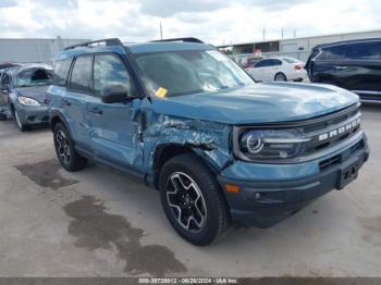  Salvage Ford Bronco