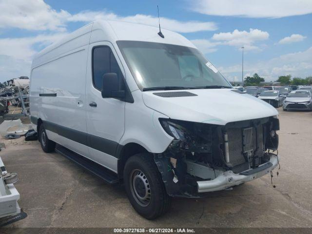  Salvage Mercedes-Benz Sprinter 2500