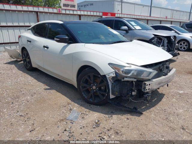  Salvage Nissan Maxima