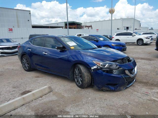  Salvage Nissan Maxima