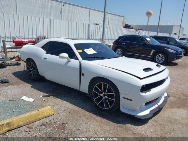  Salvage Dodge Challenger