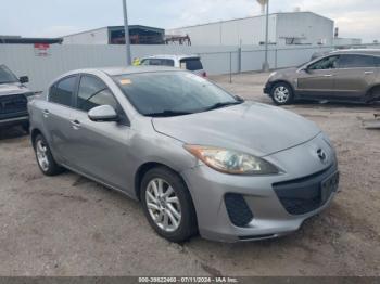  Salvage Mazda Mazda3