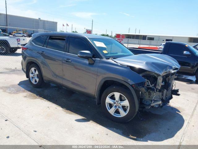  Salvage Toyota Highlander