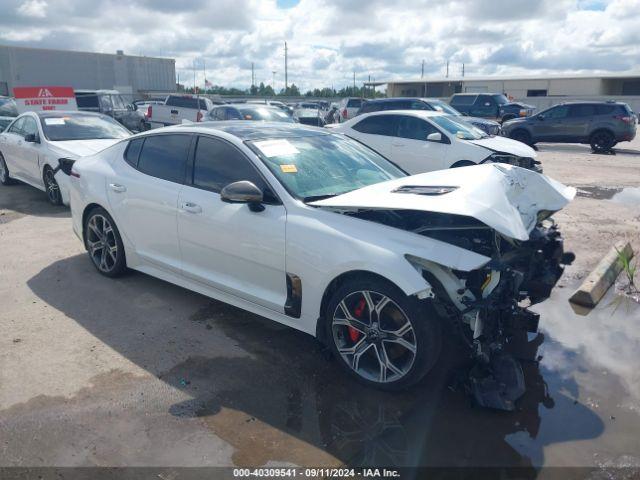  Salvage Kia Stinger