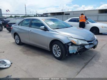  Salvage Toyota Camry