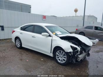  Salvage Nissan Altima