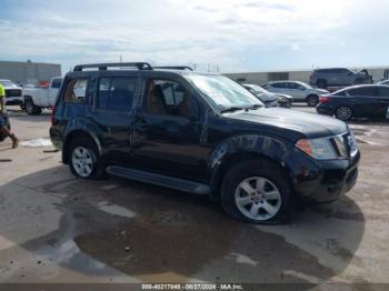  Salvage Nissan Pathfinder