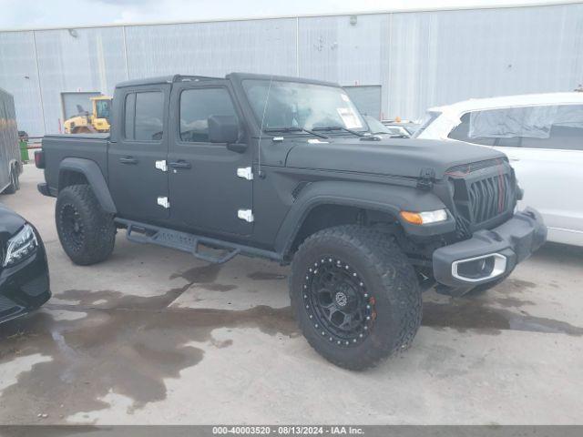  Salvage Jeep Gladiator