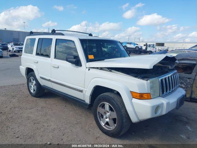  Salvage Jeep Commander