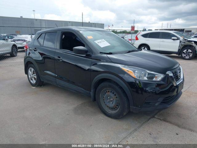  Salvage Nissan Kicks