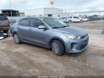  Salvage Kia Rio