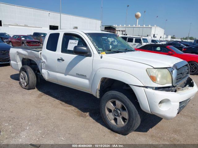  Salvage Toyota Tacoma