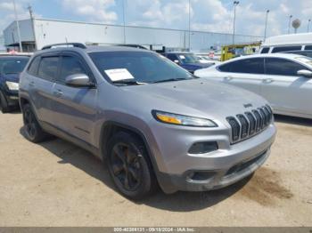  Salvage Jeep Cherokee