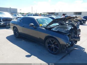  Salvage Dodge Challenger