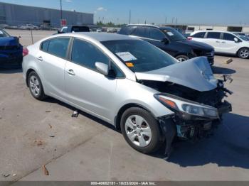  Salvage Kia Forte