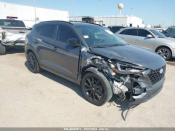  Salvage Hyundai TUCSON