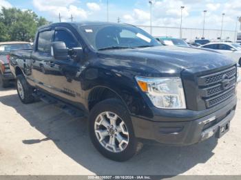  Salvage Nissan Titan