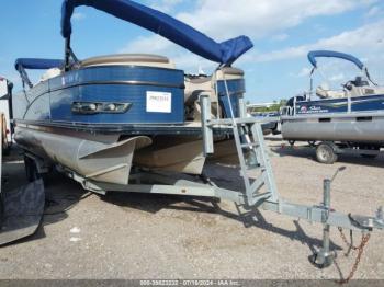  Salvage Avalon Se2423 Pontoon