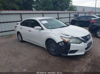  Salvage Nissan Altima