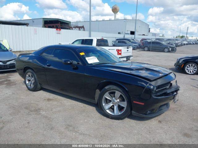  Salvage Dodge Challenger