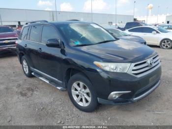  Salvage Toyota Highlander