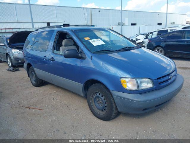  Salvage Toyota Sienna