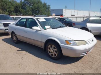  Salvage Toyota Camry