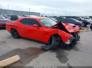  Salvage Dodge Challenger