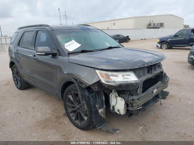  Salvage Ford Explorer