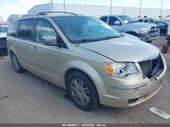  Salvage Chrysler Town & Country