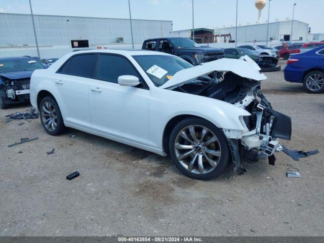  Salvage Chrysler 300