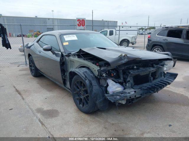  Salvage Dodge Challenger