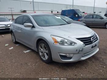  Salvage Nissan Altima