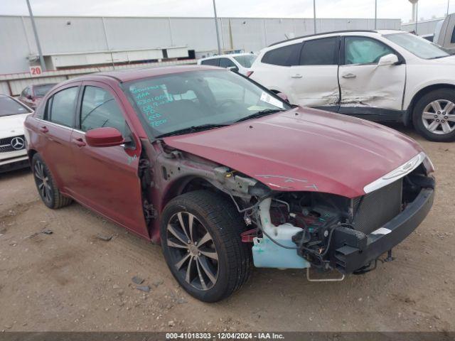  Salvage Chrysler 200