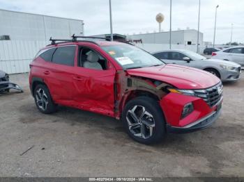  Salvage Hyundai TUCSON