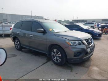  Salvage Nissan Pathfinder