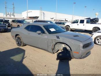  Salvage Dodge Challenger