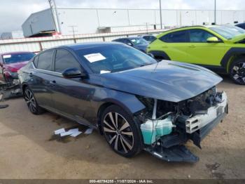  Salvage Nissan Altima