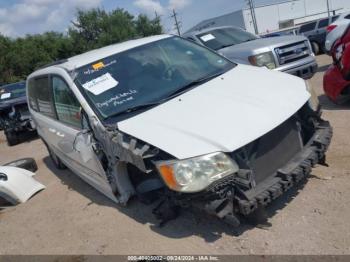  Salvage Chrysler Town & Country