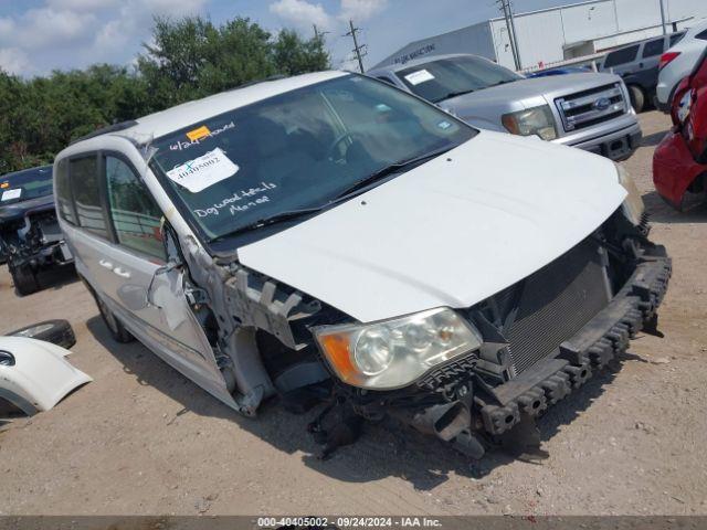  Salvage Chrysler Town & Country