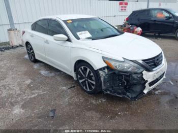  Salvage Nissan Altima