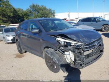  Salvage Hyundai TUCSON