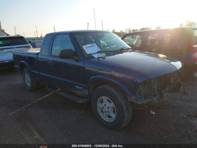  Salvage Chevrolet S-10