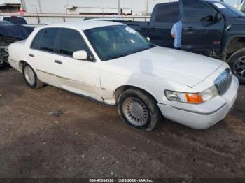  Salvage Mercury Grand Marquis