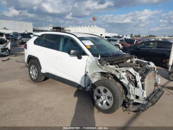  Salvage Toyota RAV4