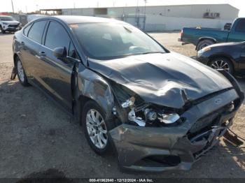  Salvage Ford Fusion