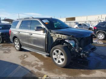  Salvage Ford Expedition