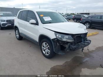  Salvage Volkswagen Tiguan